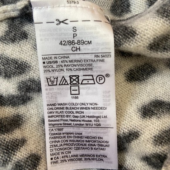 Banana Republic Small Wool/Cashmere Blend Sweater - Picture 4 of 4